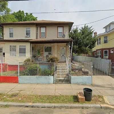 2917 Mickle St, Camden, NJ 08105