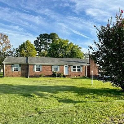 29204 Gene Cir, Courtland, VA 23837