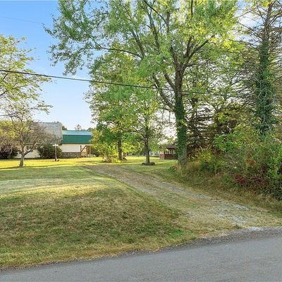 296 Hunker Waltz Mill Rd, Hunker, PA 15639