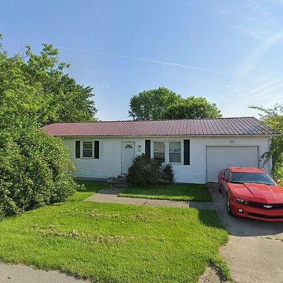 299 1 St St, New Vienna, OH 45159