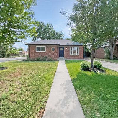 2988 Holly St, Denver, CO 80207