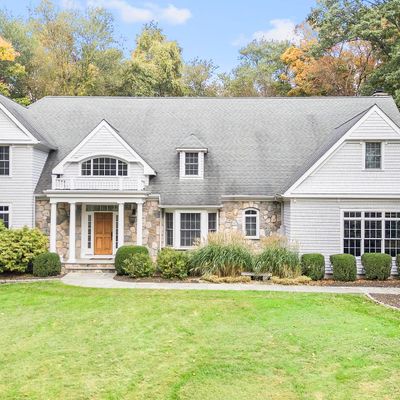 3 Butternut Ridge, Newtown, CT 06470