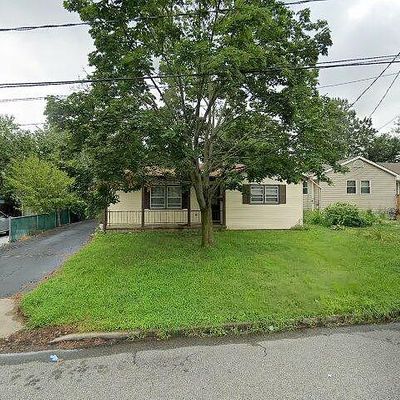 3 Raritan Ave, Keyport, NJ 07735