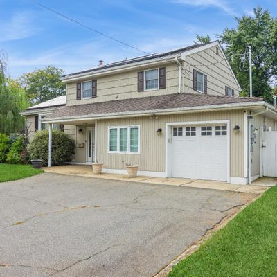 30 W Waverly Drive, Edison, NJ 08817