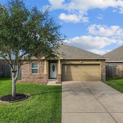 3014 Cambridge Meadow Lane, Dickinson, TX 77539