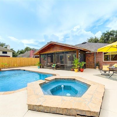 3019 Millers Oak Ln, Sugar Land, TX 77498