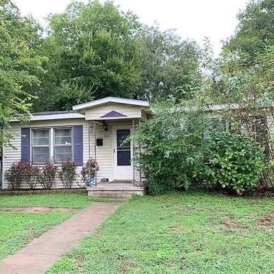 302 N Thompson St, Hillsboro, TX 76645