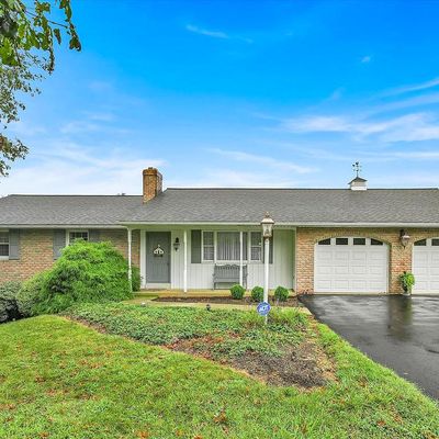 257 Clearfield Rd, New Providence, PA 17560