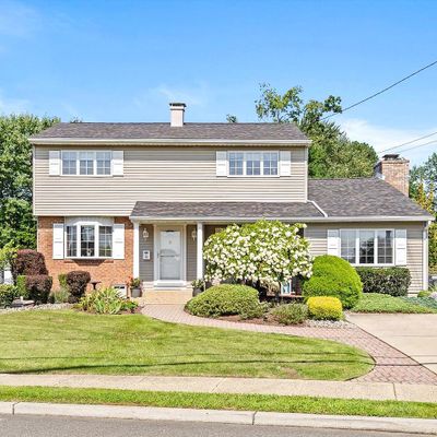 26 Albemarle Rd, Trenton, NJ 08690