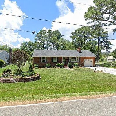 26 Odd Rd, Poquoson, VA 23662