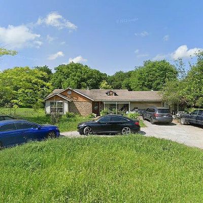 261 Briarwood Dr, San Marcos, TX 78666