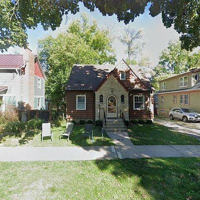 2626 Chamberlain Ave, Madison, WI 53705