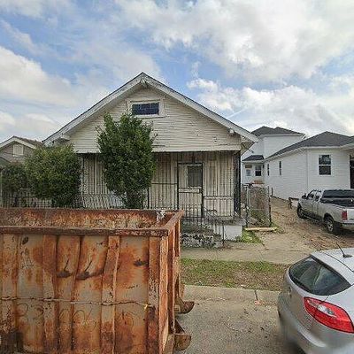 2659 Touro St, New Orleans, LA 70119