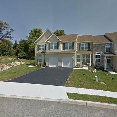 27 Emily Ct, Reading, PA 19606