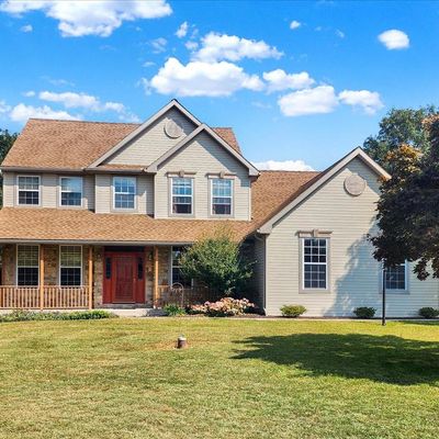 27 Glennola Dr, Mohnton, PA 19540