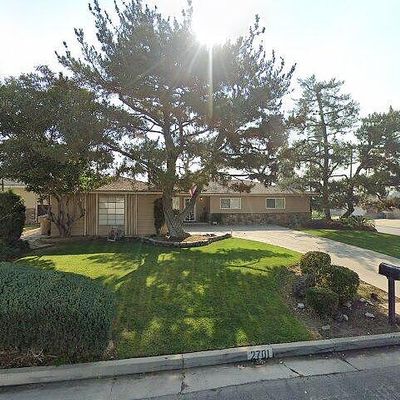 2701 Driller Ave, Bakersfield, CA 93306