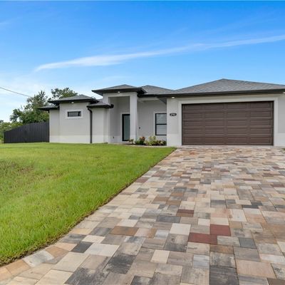 2703 53 Rd St Sw, Lehigh Acres, FL 33976