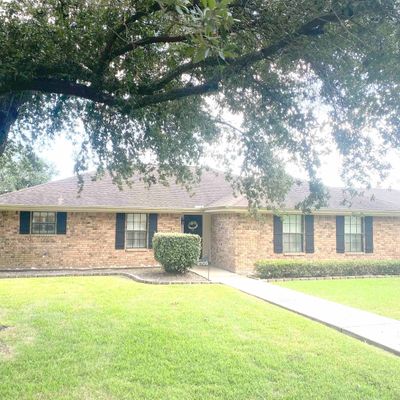 2705 Grand Bvd, Port Neches, TX 77651