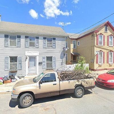 271 E Washington St, Chambersburg, PA 17201