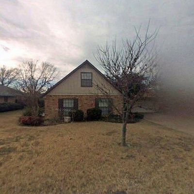 3214 N Calais St, Sherman, TX 75090