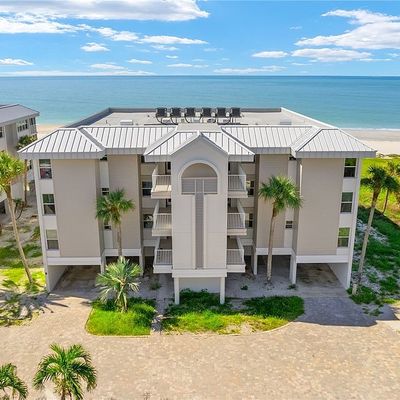 3225 W Gulf Drive, Sanibel, FL 33957