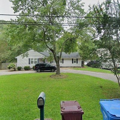 324 Carawan Ln, Chesapeake, VA 23322