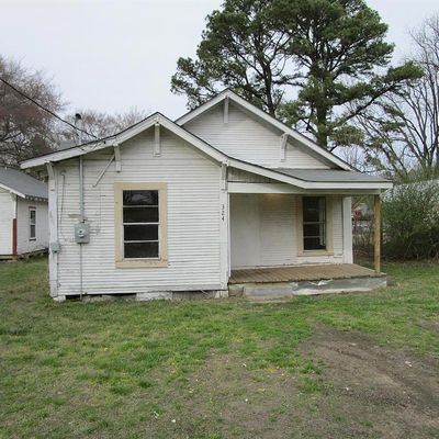 324 Nw Beck Street, De Kalb, TX 75559