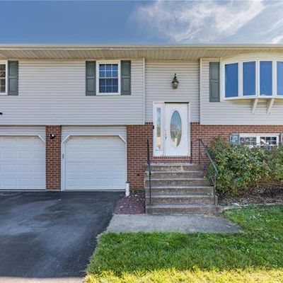 3248 Garrett Rd, Bethlehem, PA 18017