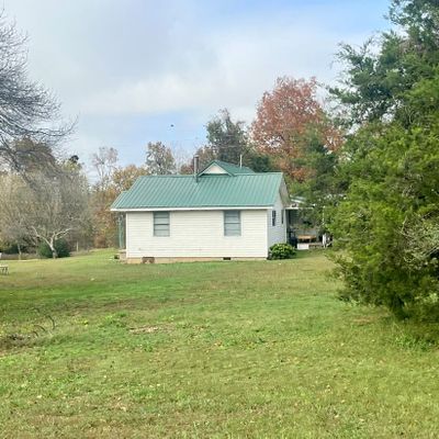 325 Sunnybrook Creek Rd, Lawrenceburg, TN 38464