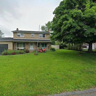 325 Tri Hill Rd, York, PA 17403