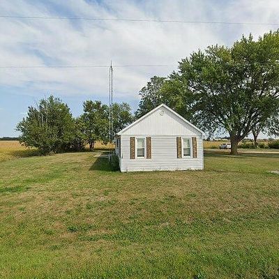 32597 E 3300 East Rd, Reddick, IL 60961