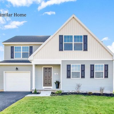 327 Valley View Circle, York, PA 17408