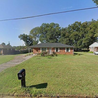 33 Fort Hudson Dr, Dyersburg, TN 38024