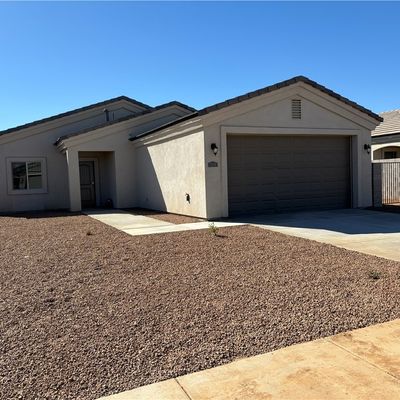 3318 E Farm Crest Avenue, Kingman, AZ 86409