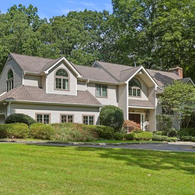 334 Brambly Hedge (Aka Brambley) Circle, Fairfield, CT 06824