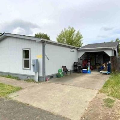 3354 Elmira Road, Eugene, OR 97402