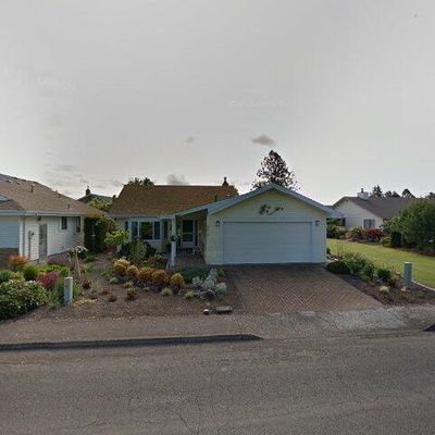 3378 Oakcrest Dr Nw, Salem, OR 97304