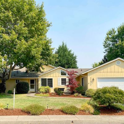 338 Nw Hillcrest Dr, Dallas, OR 97338