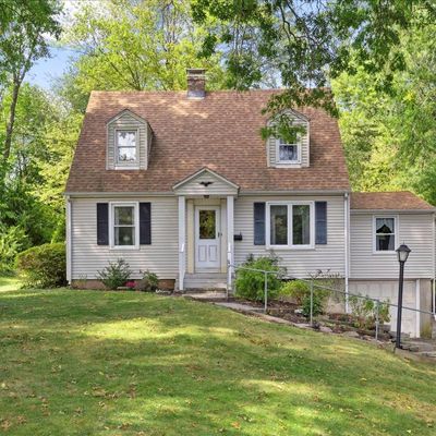 34 Hartford Ave, Newington, CT 06111