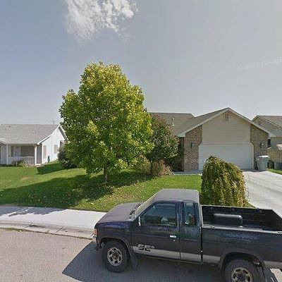 34 S Bingham St, Nampa, ID 83651