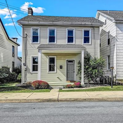 34 S Charles St, Ephrata, PA 17522