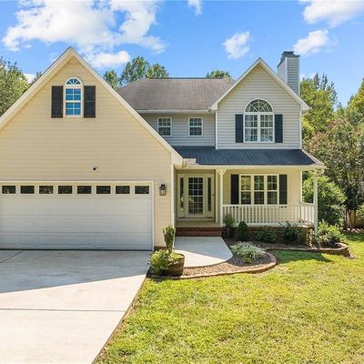 3407 Regina Ct, Summerfield, NC 27358