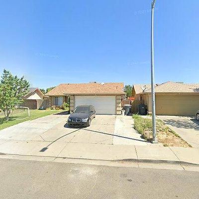 3513 Kentucky Ave, Riverbank, CA 95367