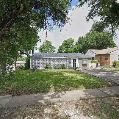 3551 Utah Ave, Dallas, TX 75216