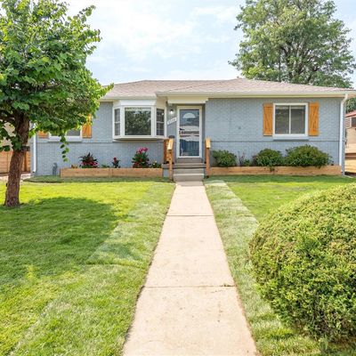 3555 Elm St, Denver, CO 80207