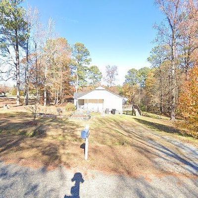 303 S Landing Dr, Clayton, NC 27520