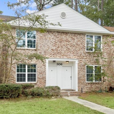 306 Crestview Drive, Summerville, SC 29485