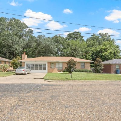 307 E Magnolia Dr, Mount Pleasant, TX 75455