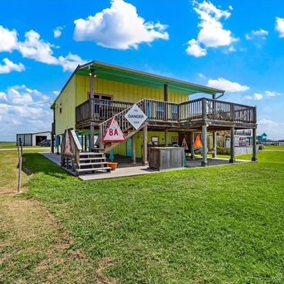 308 Jensen Point, Palacios, TX 77465