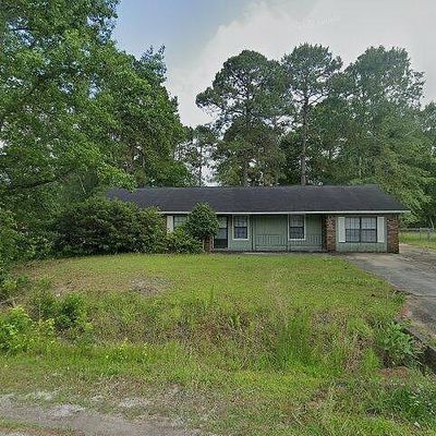 309 York Ln, Hinesville, GA 31313